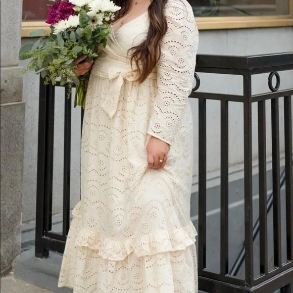 IvyCityCo | Dresses | Maxi Length Dress Is Creamcolored Eyelet Lace Fabric  With Lining Long Sleeves | Poshmark
